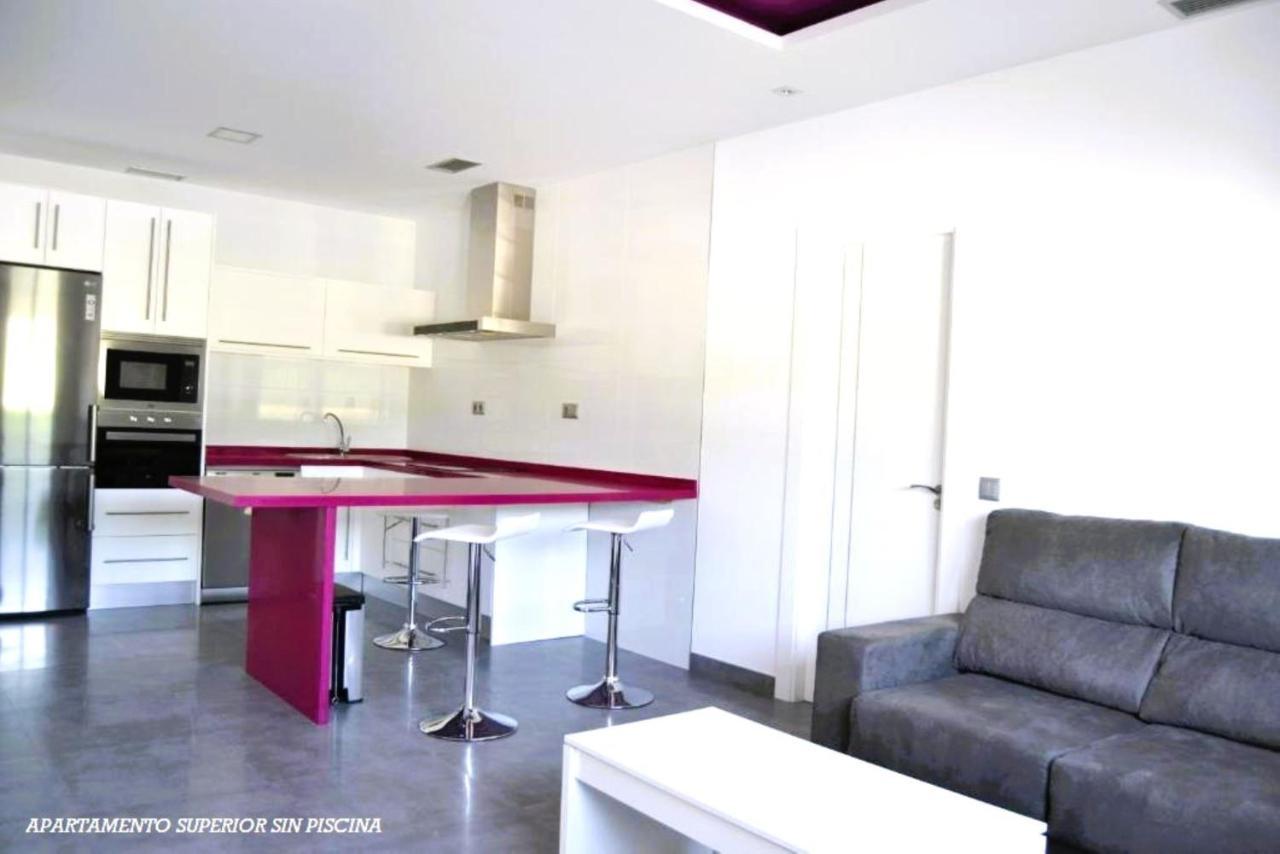 Apartamentos Turisticos Clavero アルマグロ エクステリア 写真